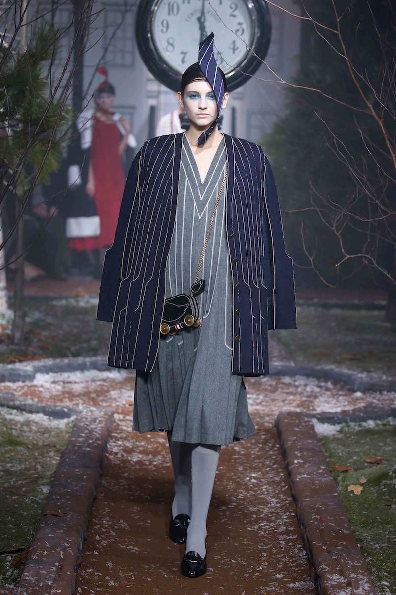 2016 가을 겨울 여성복 런웨이 - LOOK 30