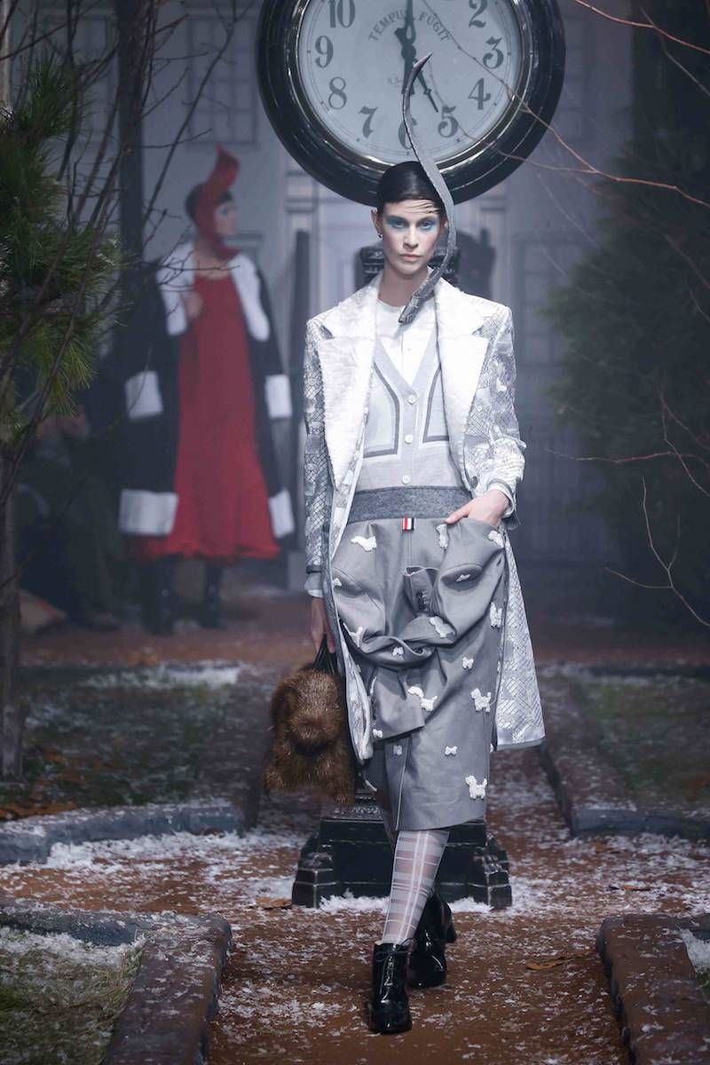 2016 가을 겨울 여성복 런웨이 - LOOK 6