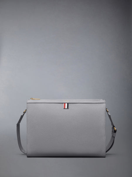 SOFT PEBBLE GRAIN 4-BAR CROSSBODY DOCUMENT HOLDER LIGHT GREY