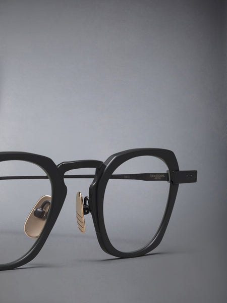 TITANIUM SQUARE EYEGLASSES