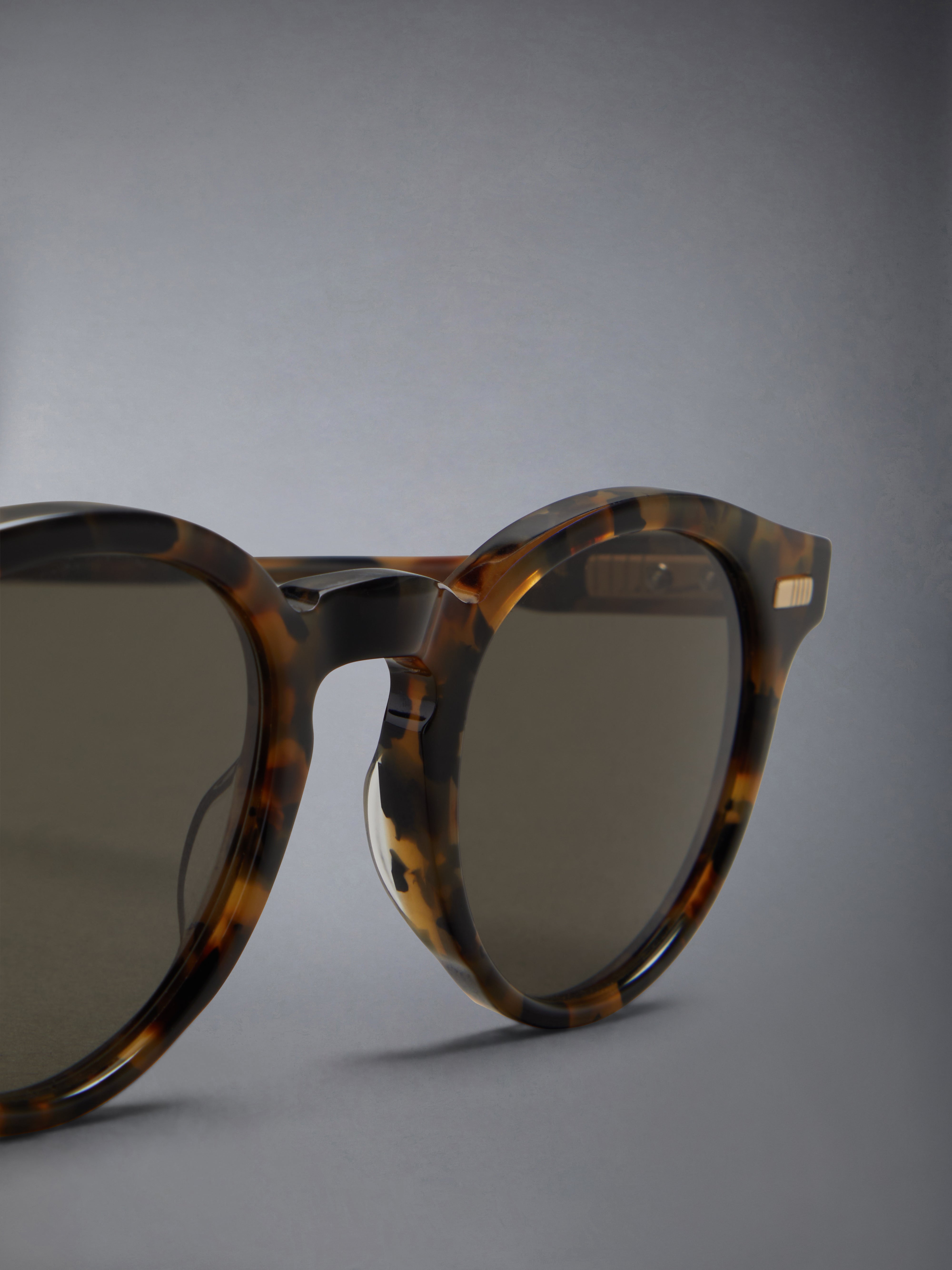 【送料&関税込】Thom Browne UES404A/G0002 Sunglasses - Unise Acetate Round Sunglasses | Thom Browne