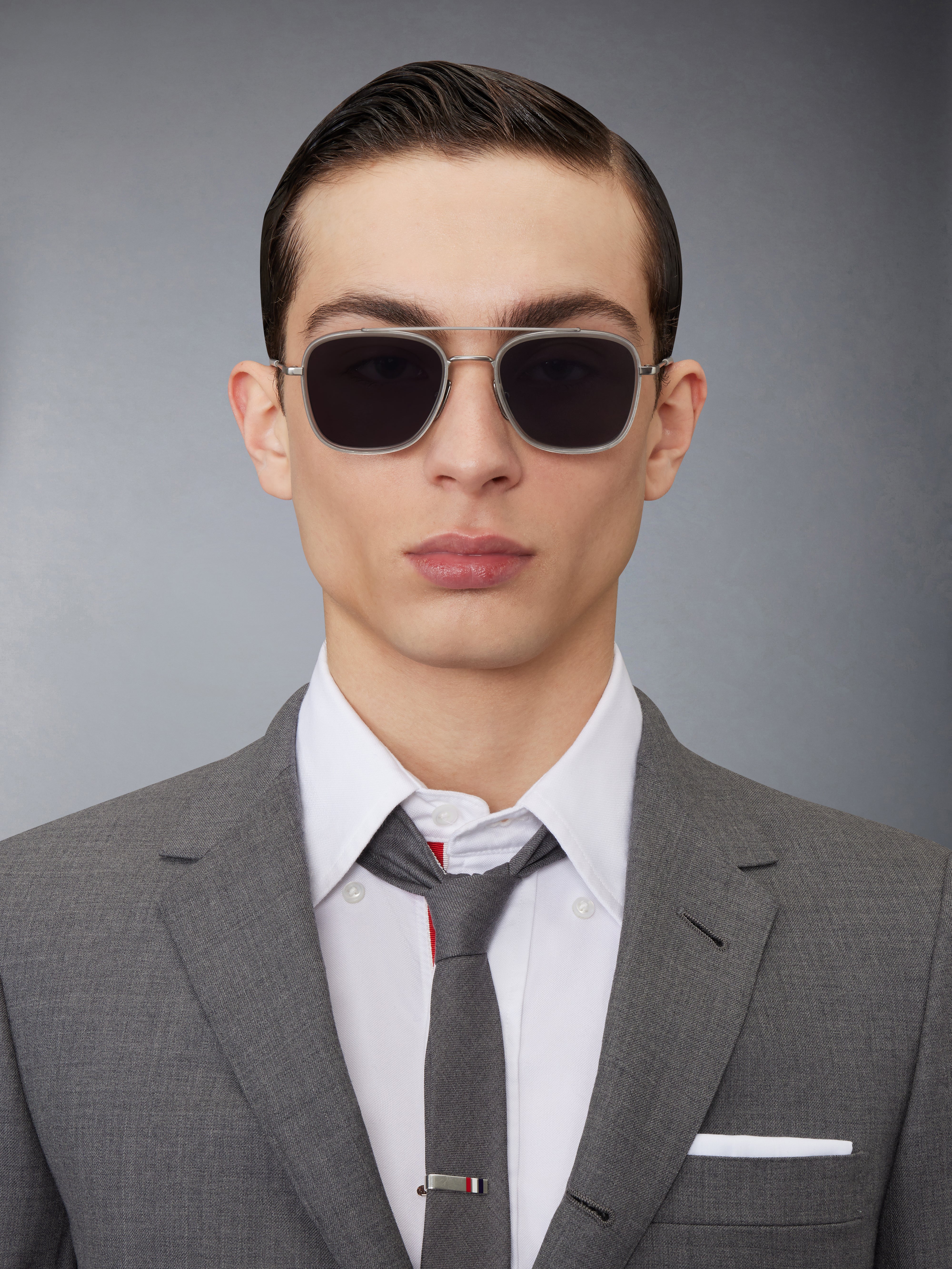 【送料&関税込】Thom Browne Rectangular / Grey Sunglasses Thom Browne - Acetate and Titanium Rectangular Aviator