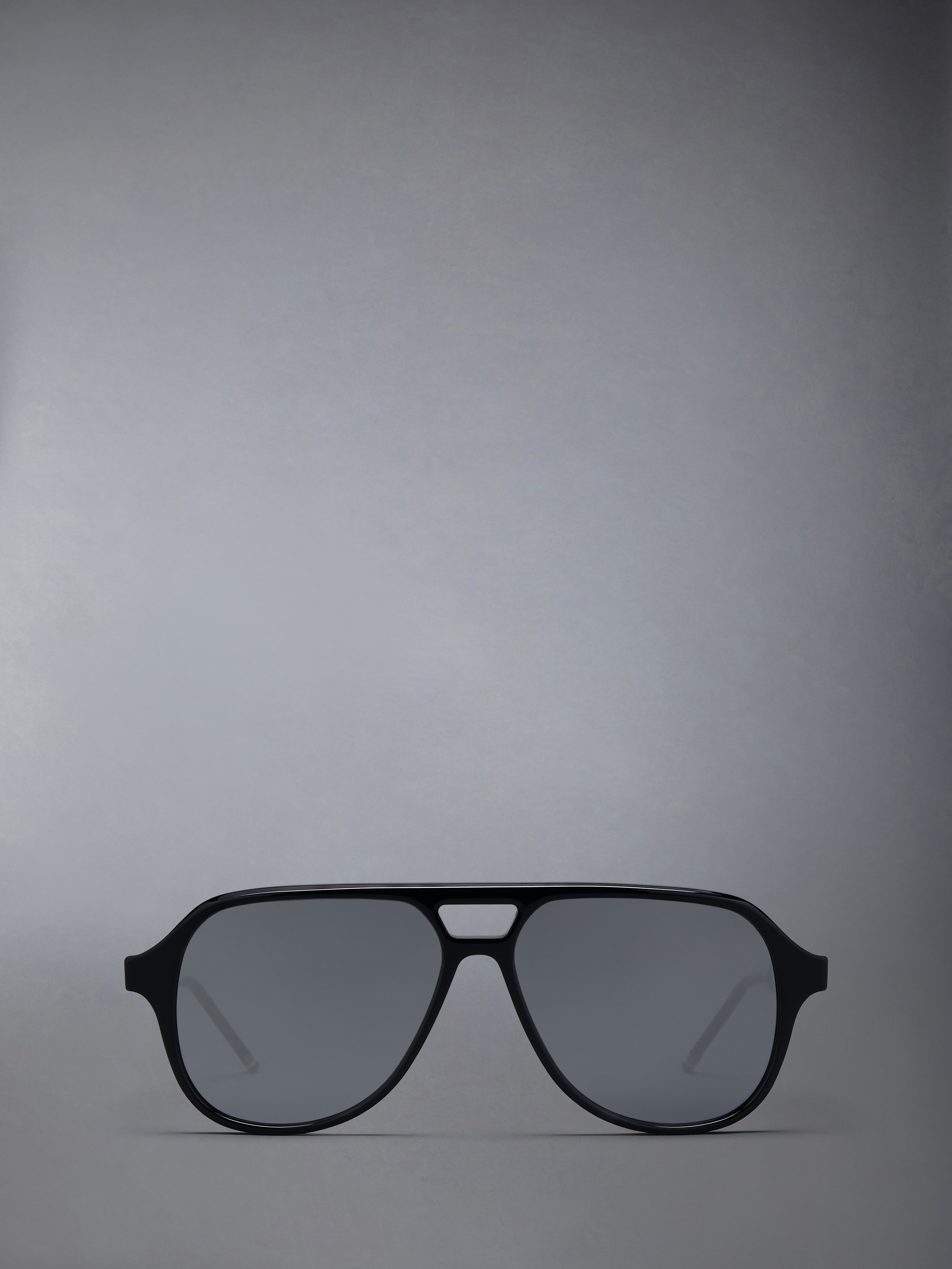 【送料&関税込】Thom Browne Ues923a/g0002 Sunglasses - Unise Thom Browne UES923A-G0002 Shiny Black/Dark Grey (923A-001