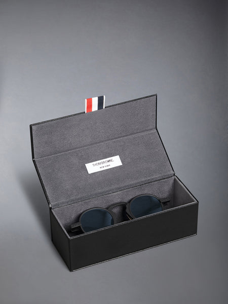 TITANIUM ROUND SUNGLASSES