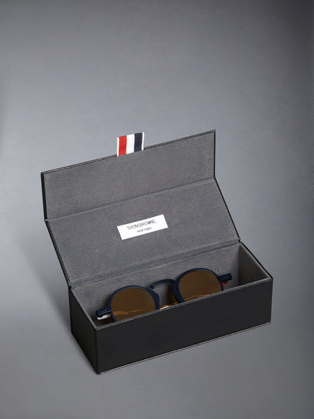 TITANIUM ROUND SUNGLASSES