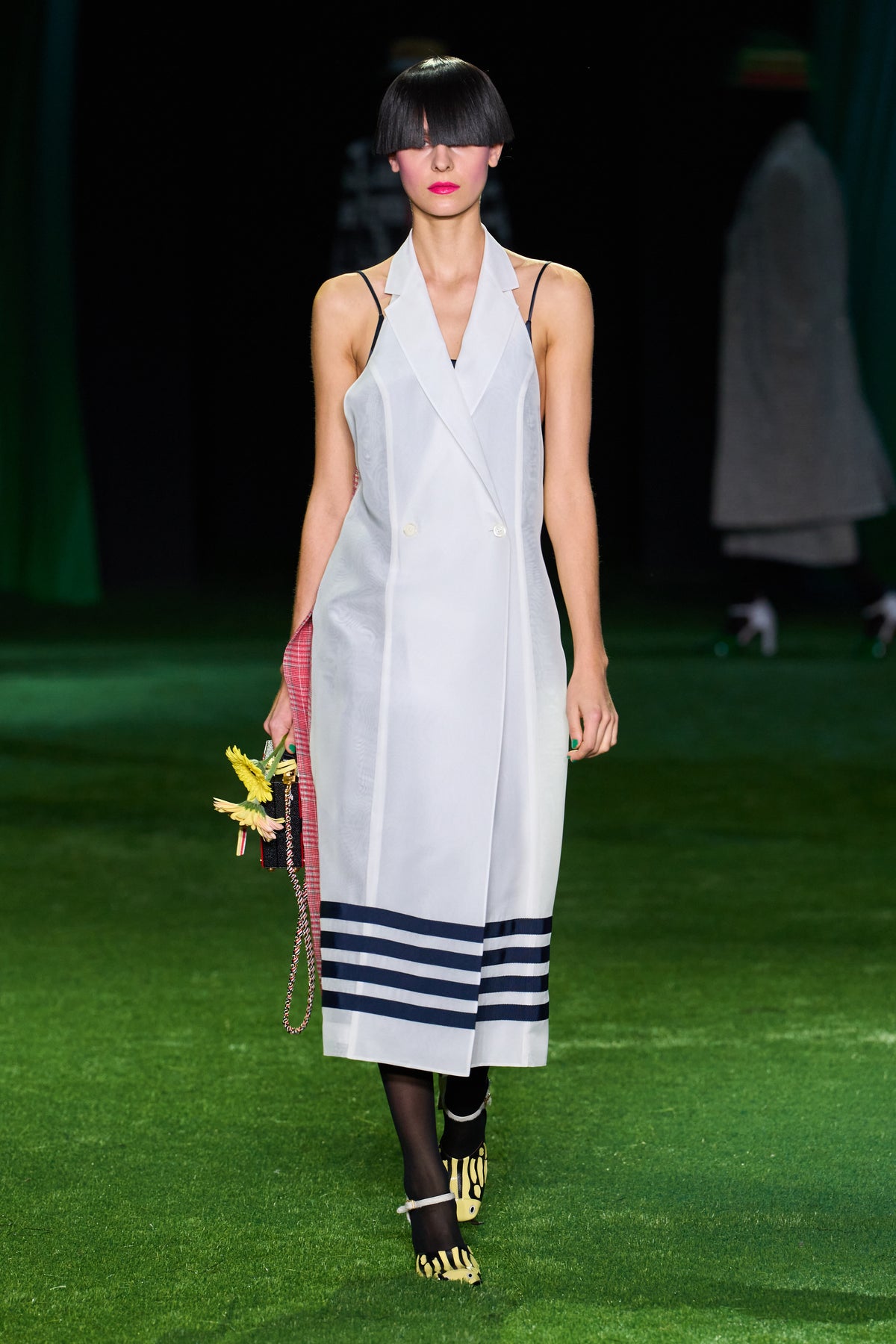 WOMENS SPRING 2027 RUNWAY - LOOK 27