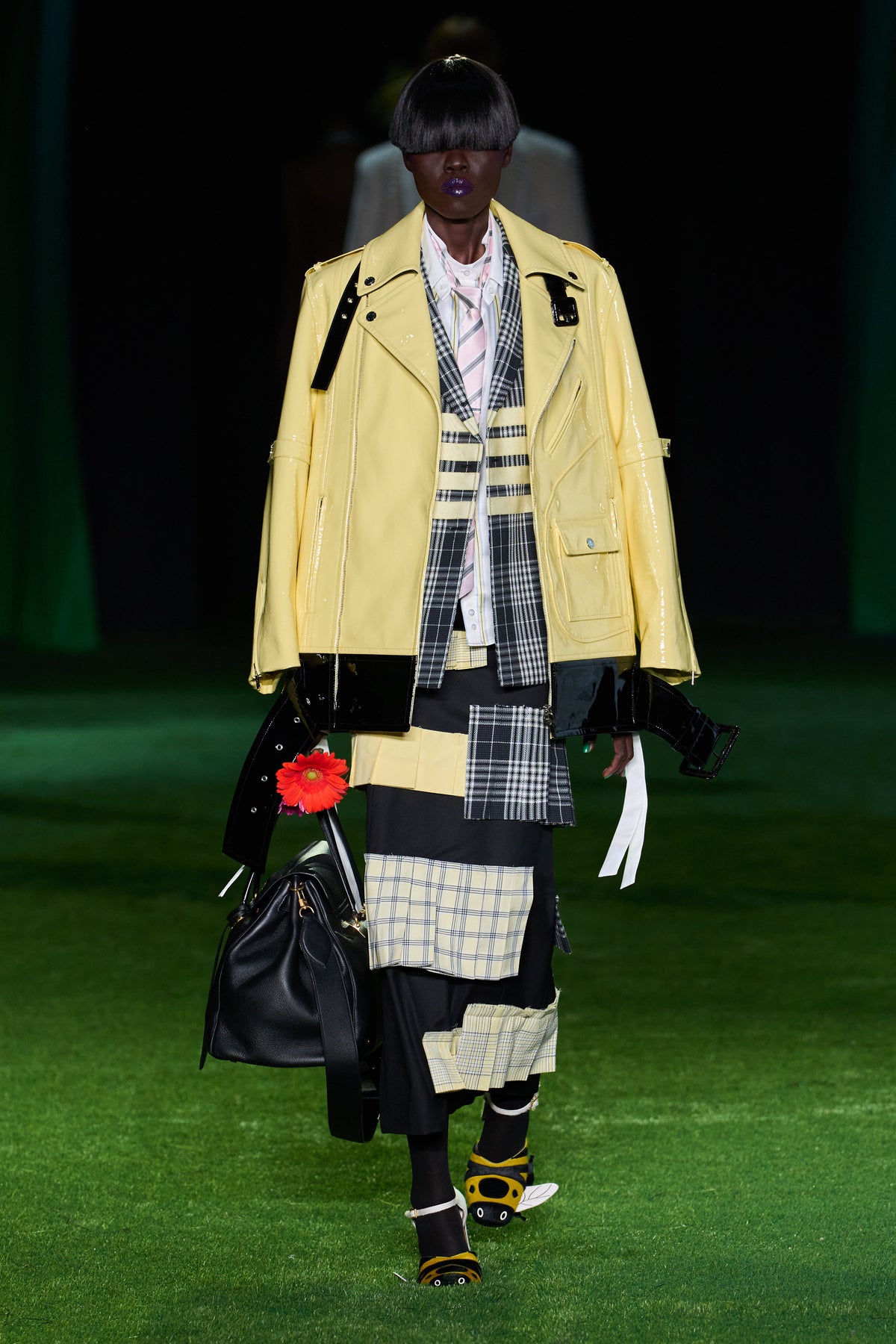 WOMENS SPRING 2027 RUNWAY - LOOK 38