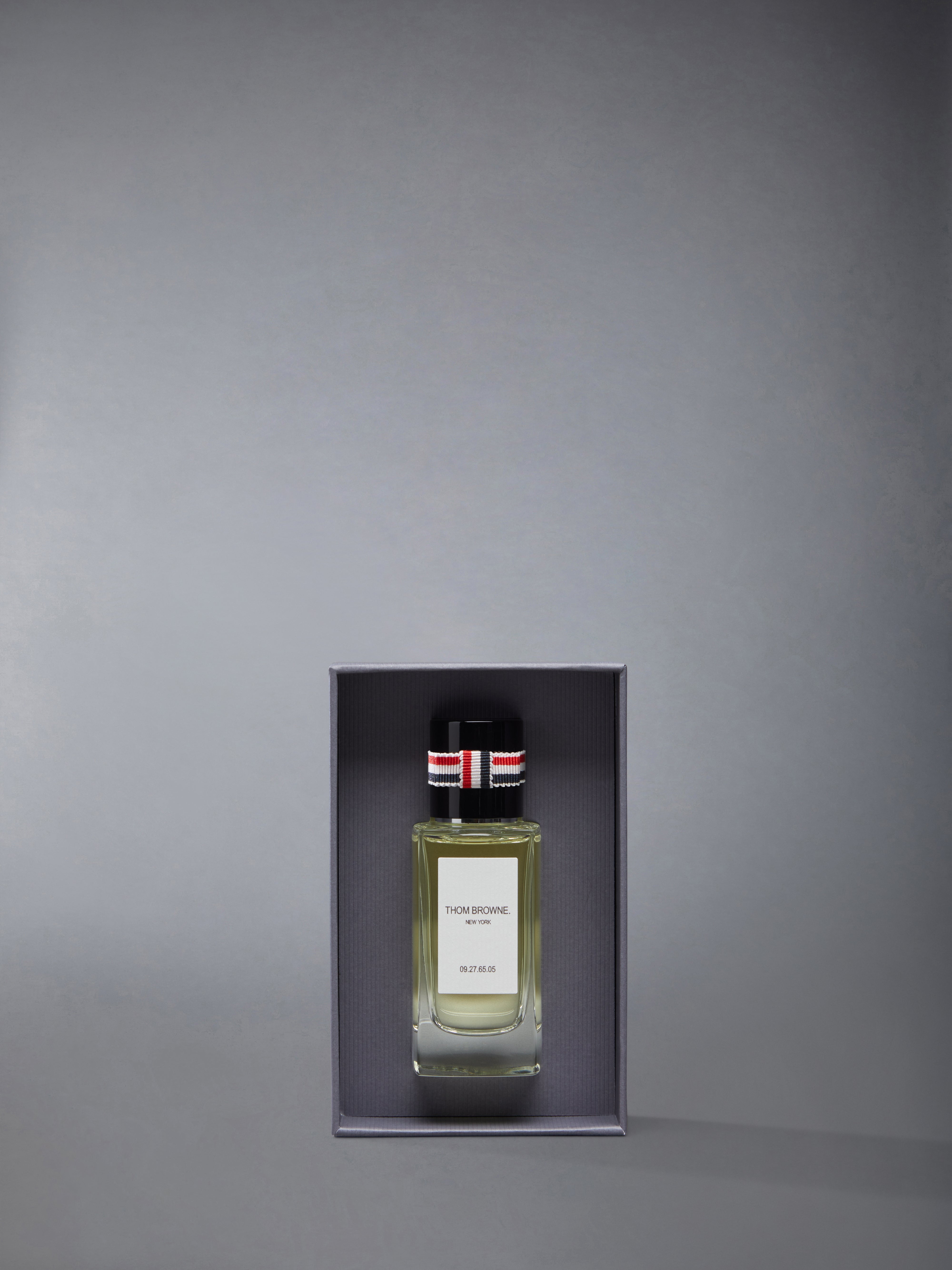 09.27.65.05 Vetyver & Smoke Eau De Parfum 40ml | Thom Browne