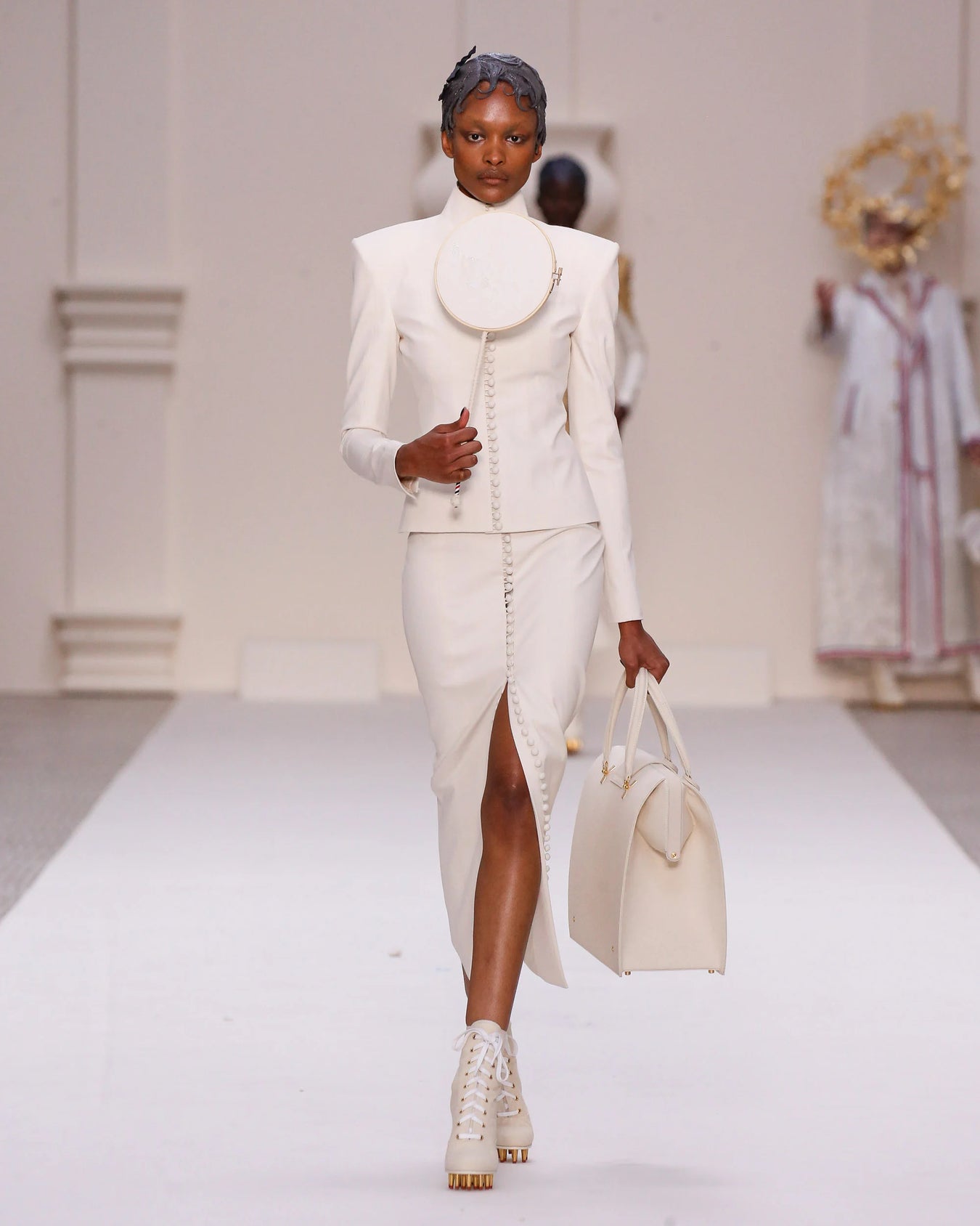 2024 꾸뛰르 - LOOK 30