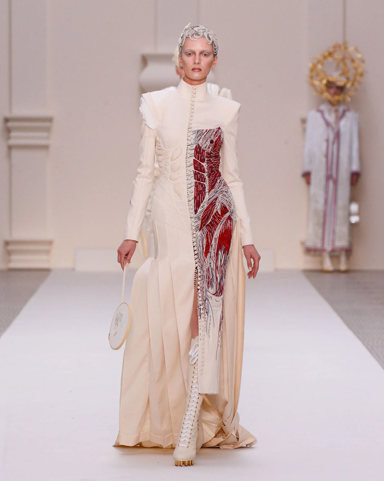 2024 꾸뛰르 - LOOK 42